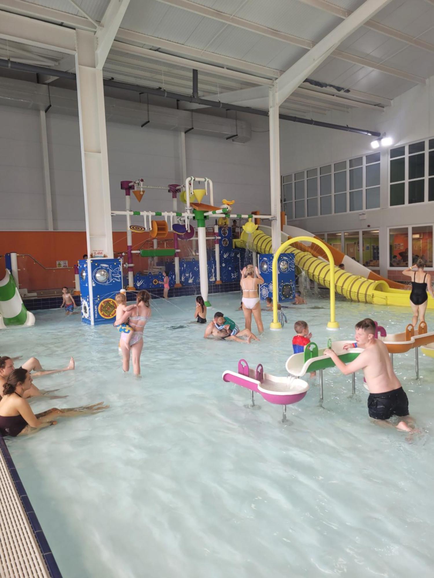 A22 Unity Beach Holiday Resort Unity Brean Sleeps 8 People 3 Bedrooms 1 Pet Stays Free Berrow Exterior foto